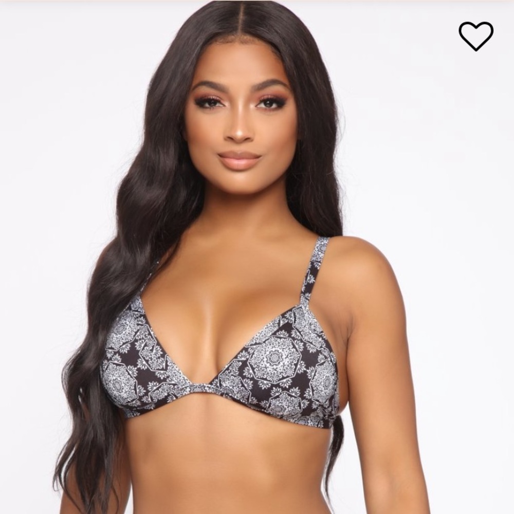 Fashion nova bikini top